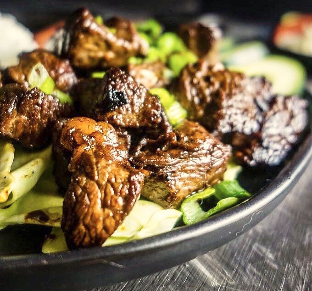 Shaking steak cubes